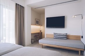 AYA Seahotel – Adults Only