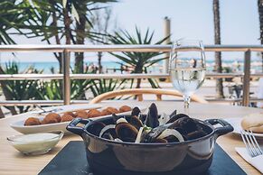 AYA Seahotel – Adults Only