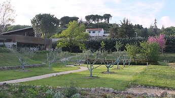 Hôtel Vacances Bleues Castel Luberon