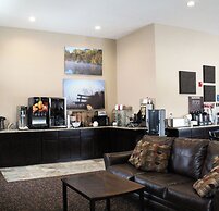 Cobblestone Inn & Suites - Denison - Oak Ridge