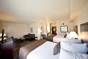 Cobblestone Inn & Suites - Denison - Oak Ridge