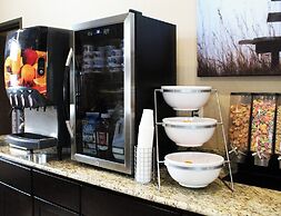 Cobblestone Inn & Suites - Denison - Oak Ridge