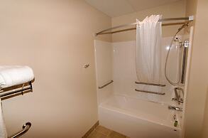 Cobblestone Inn & Suites - Denison - Oak Ridge