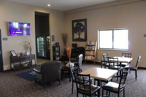 Cobblestone Inn & Suites - Denison - Oak Ridge