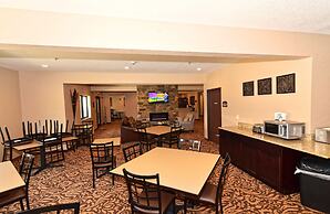 Cobblestone Inn & Suites - Clarion