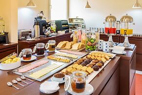 Hotel LP Equipetrol