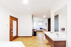 Hotel LP Equipetrol