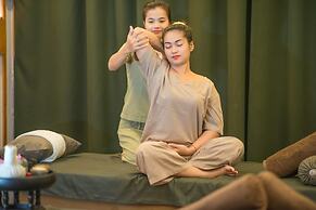 Reasey Boutique Villa