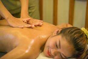 Reasey Boutique Villa