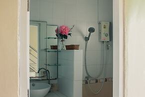 Na Vela Village - Adults Only