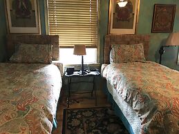 Trade Winds Bed and Breakfast