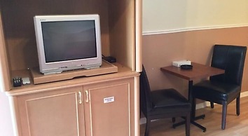 Auberge Du Lac Beauchamp