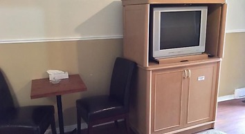 Auberge Du Lac Beauchamp