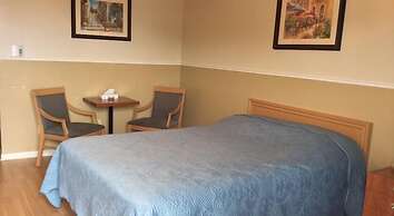 Auberge Du Lac Beauchamp