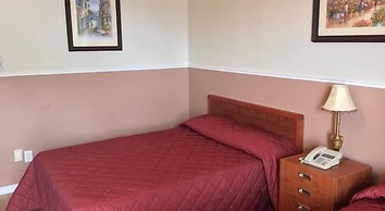 Auberge Du Lac Beauchamp