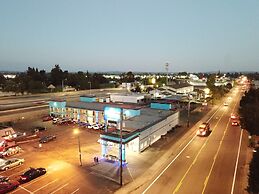 Holiday Lodge Salem,OR