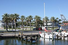 The Inn at Fulton Harbor