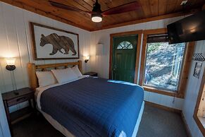 Shaver Lake Village Hotel