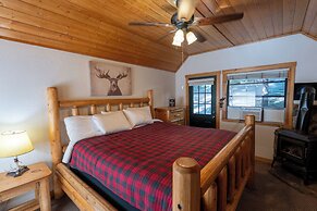 Shaver Lake Village Hotel