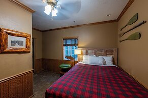 Shaver Lake Village Hotel