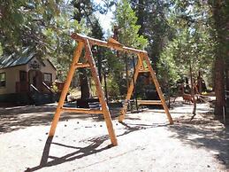 Shaver Lake Village Hotel