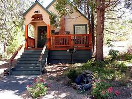 Shaver Lake Village Hotel