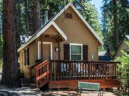 Knotty Pines Cabins
