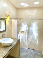 Eco Hotel Green River