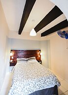 Island Life Hostel
