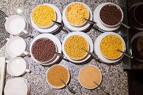 Holiday Inn Aktau by IHG