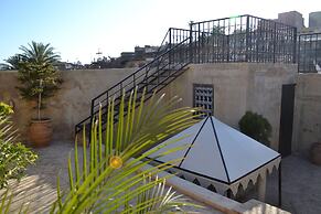 Dar-Lek