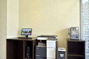 Community & Spa Naha Central Hotel