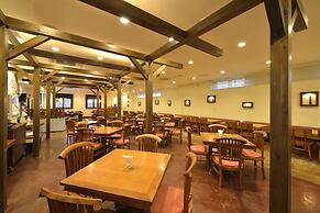 Community & Spa Naha Central Hotel