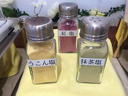 Community & Spa Naha Central Hotel