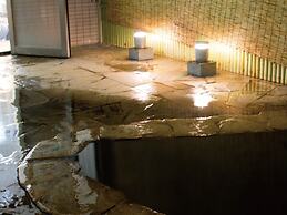 Community & Spa Naha Central Hotel