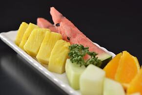 Community & Spa Naha Central Hotel