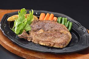 Community & Spa Naha Central Hotel