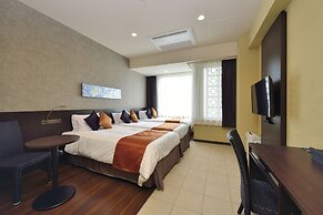 Community & Spa Naha Central Hotel