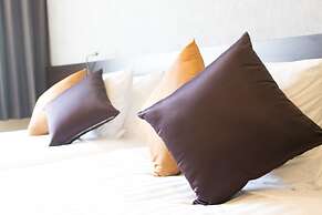 Community & Spa Naha Central Hotel