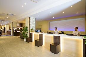 Community & Spa Naha Central Hotel