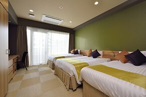 Community & Spa Naha Central Hotel