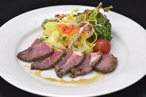 Community & Spa Naha Central Hotel