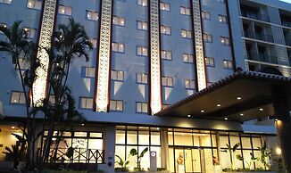 Community & Spa Naha Central Hotel