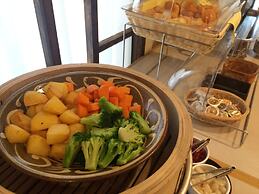 Community & Spa Naha Central Hotel