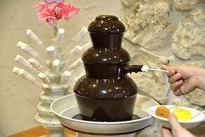 Community & Spa Naha Central Hotel