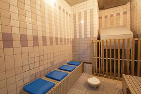 Community & Spa Naha Central Hotel