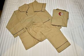 Community & Spa Naha Central Hotel