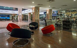 Long Beach Hotel