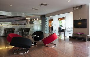 Long Beach Hotel