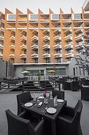 Long Beach Hotel
